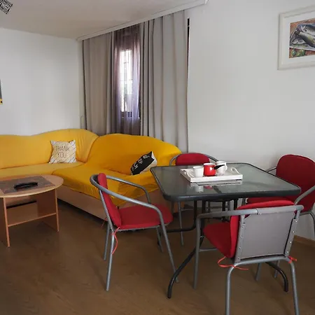 Apartment Oh *
